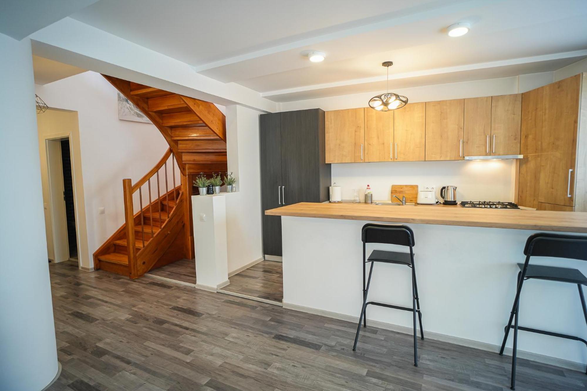 Penthouse With Huge Rooftop Terrace & City View Bucharest Exterior photo